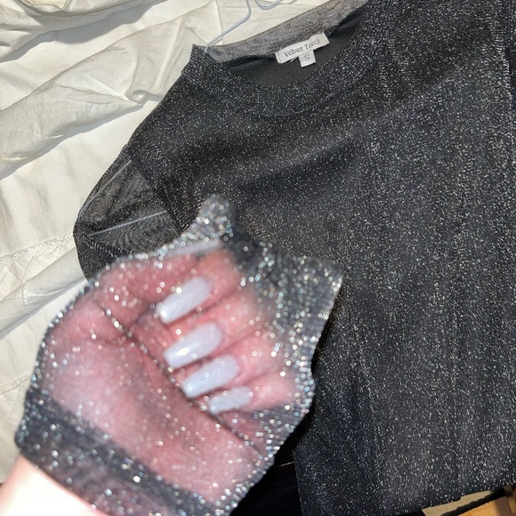 Black dress with sheer over lay - Picture 2 of 3